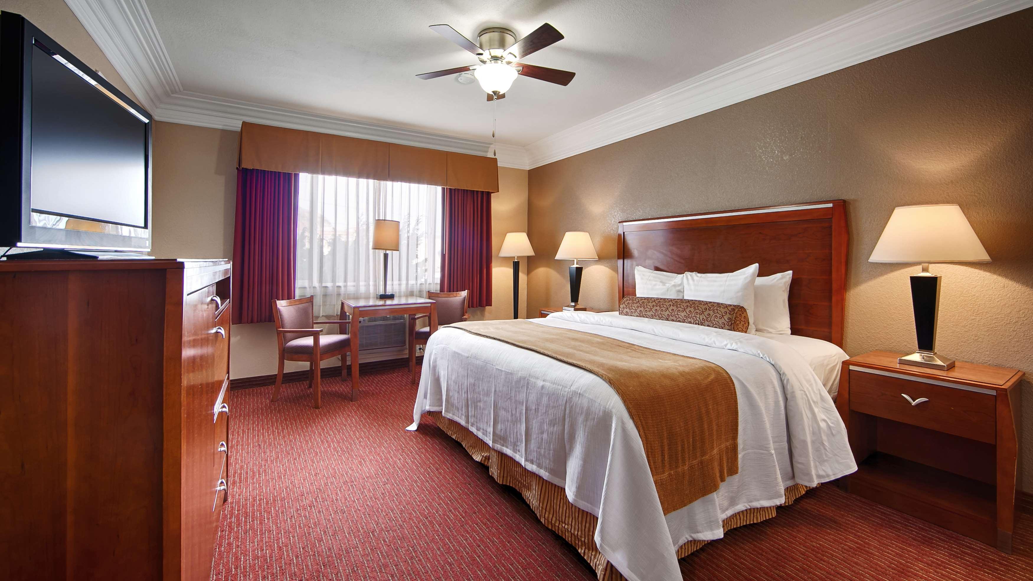 Best Western Tradewinds Морро Бей Экстерьер фото