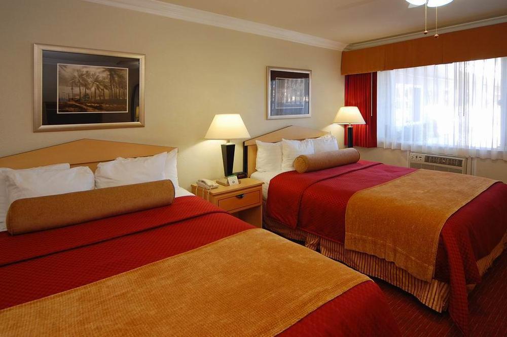 Best Western Tradewinds Морро Бей Номер фото