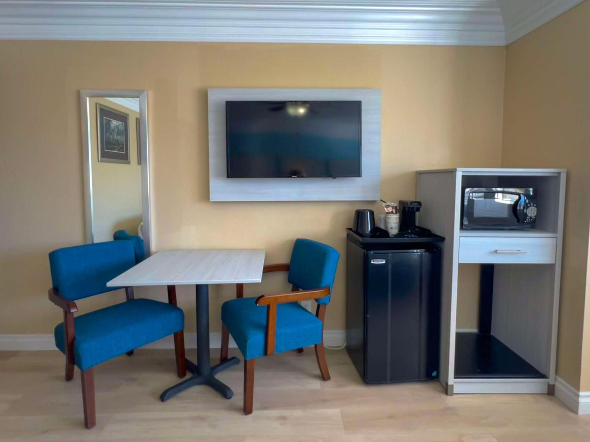 Best Western Tradewinds Морро Бей Экстерьер фото