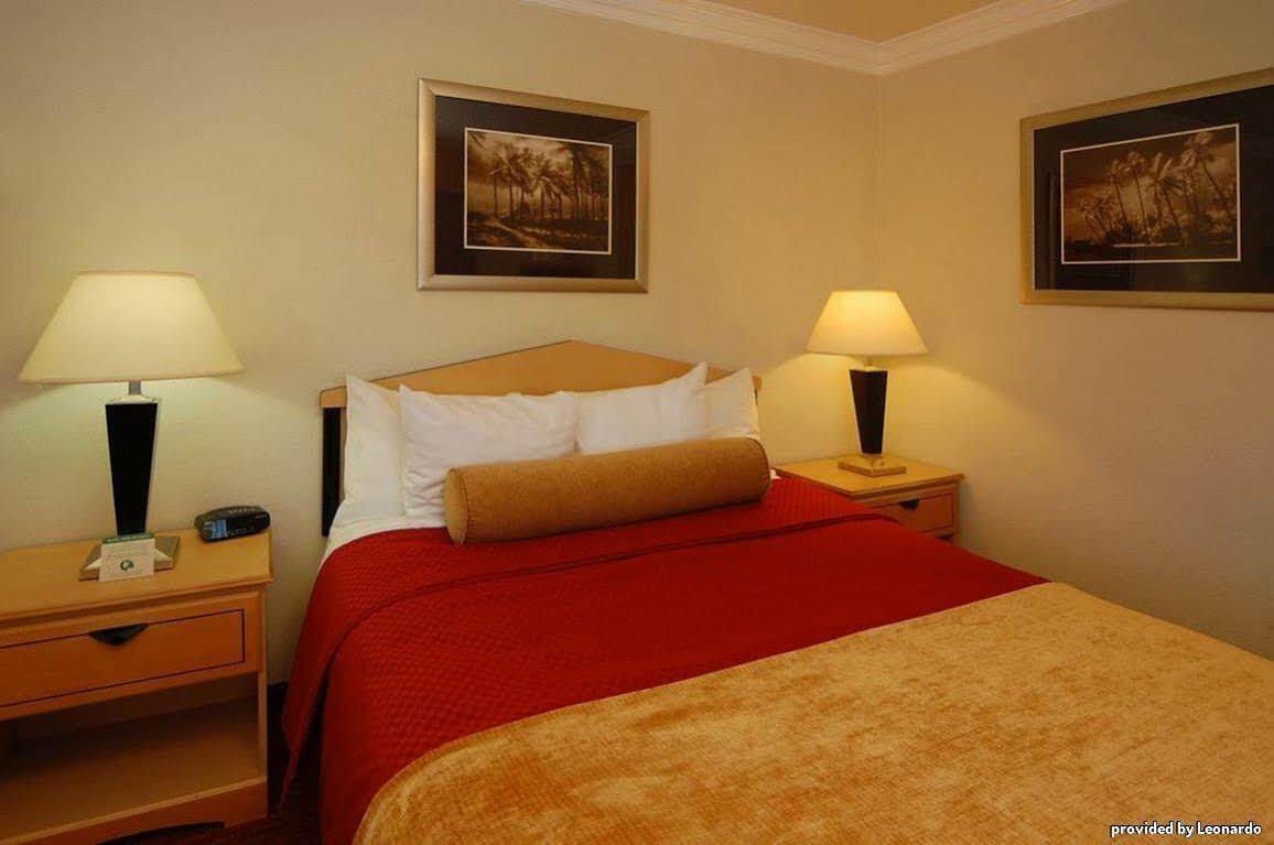 Best Western Tradewinds Морро Бей Экстерьер фото