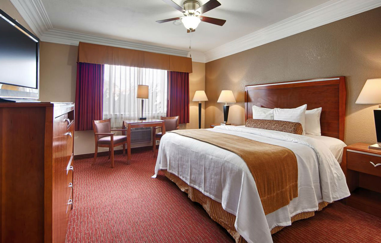 Best Western Tradewinds Морро Бей Экстерьер фото